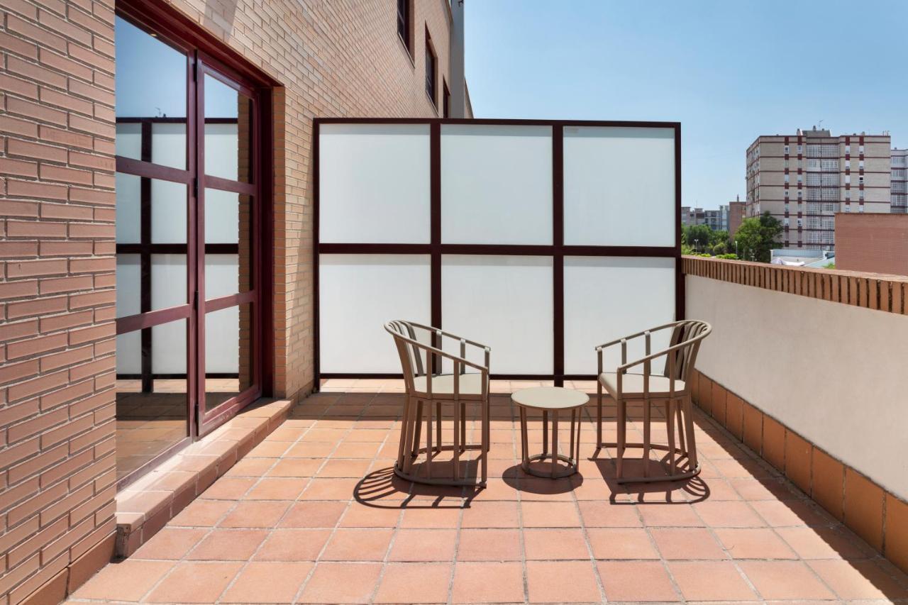 B&B Hotel Madrid Φουενλαμπράδα Εξωτερικό φωτογραφία