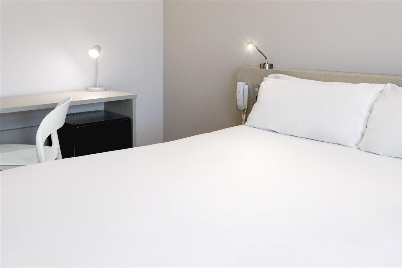 B&B Hotel Madrid Φουενλαμπράδα Εξωτερικό φωτογραφία