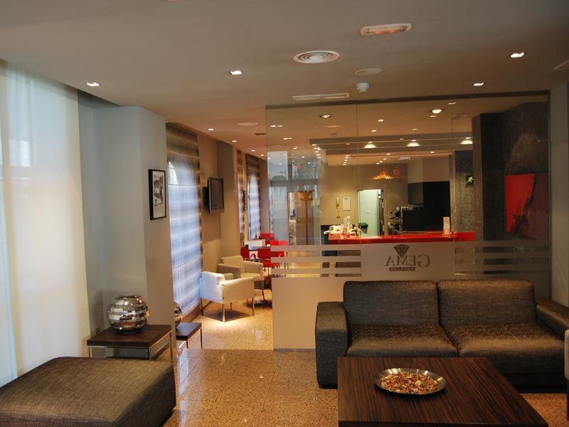 B&B Hotel Madrid Φουενλαμπράδα Εξωτερικό φωτογραφία