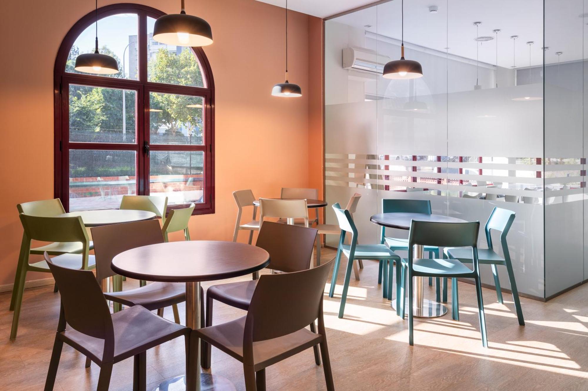 B&B Hotel Madrid Φουενλαμπράδα Εξωτερικό φωτογραφία